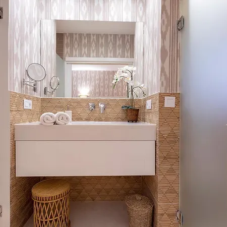 Genteel Plaza Del Teatro Apartment Malaga