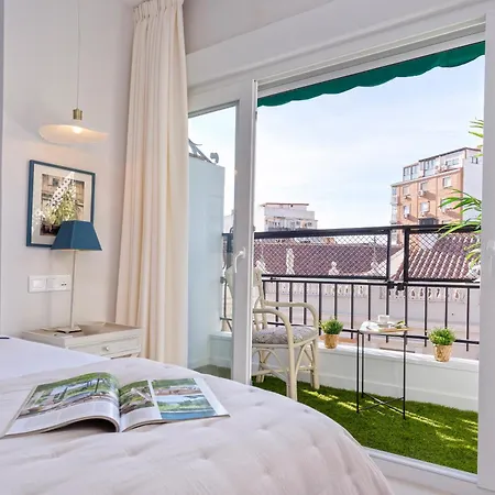 Genteel Plaza Del Teatro Apartment Malaga